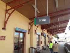 Adif formaliza contrato para mejorar protección de diez pasos a nivel de línea Torralba-Soria
