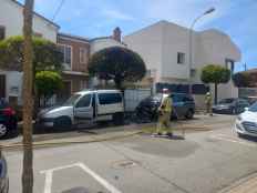 Un vehículo se incendia en la calle Pedro de Rúa, en Soria