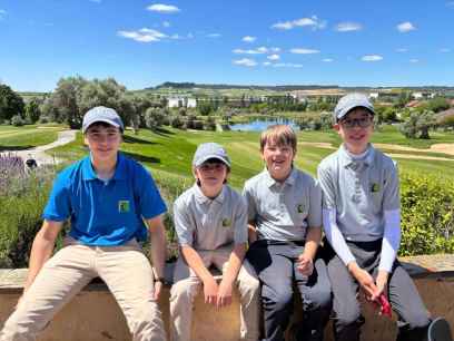 Décimo puesto para golfistas sorianos en Campeonato por equipos alevín y benjamín de Castilla y León