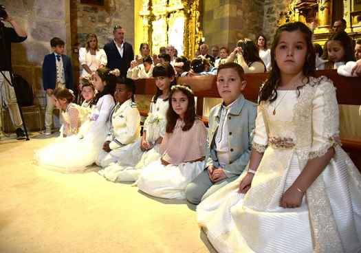 ólvega expresa su devoción a la Virgen de Olmacedo