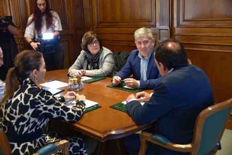 Primera reunión del alcalde Antón con la Diputación de Soria
