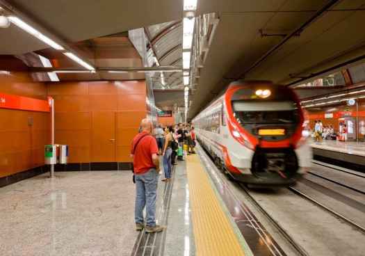 Un millón y medio de viajes en Media Distancia y Cercanías con el Abono Único