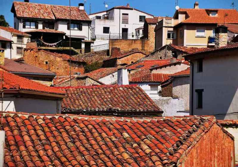 Los Rábanos saca a licitación arrendamiento de su bar-piscinas municipales