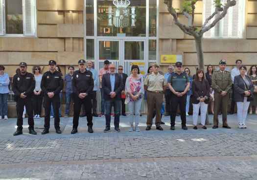 Minuto de silencio en Soria para condenar dos últimos asesinatos machistas