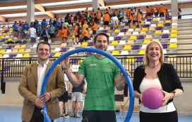 Más de 330 escolares participan en 