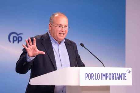 Tellado (PP) señala que fase final del sanchismo está resultando esperpéntica