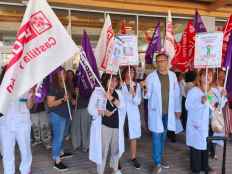 Poca seguimiento del paro convocado por TSS y TCAES en centros sanitarios de Sacyl