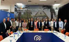 Serrano defiende papel de diputaciones en jornada del PP sobre financiación local