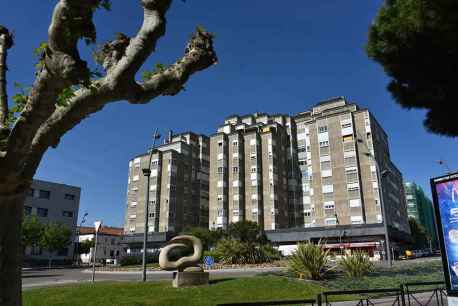 El 14 por ciento de las viviendas en venta anunciadas redujo su precio este año