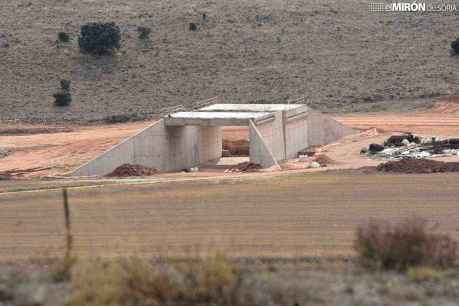 El Gobierno ha certificado apenas 16,6 millones en dos años en tramo Fuensauco-Villar del Campo