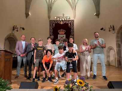 Diputación reconoce a los mejores de los Juegos Escolares 2025-2026