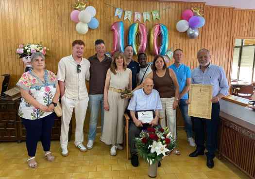Almazán celebra el centenario de Santiago Antón, natural de Caltojar