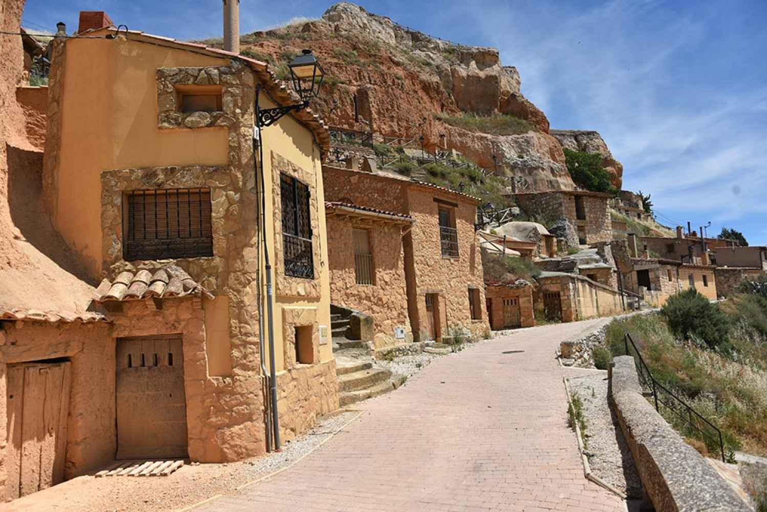 San Esteban de Gormaz conserva el barrio de bodegas más numeroso de la Ribera del Duero