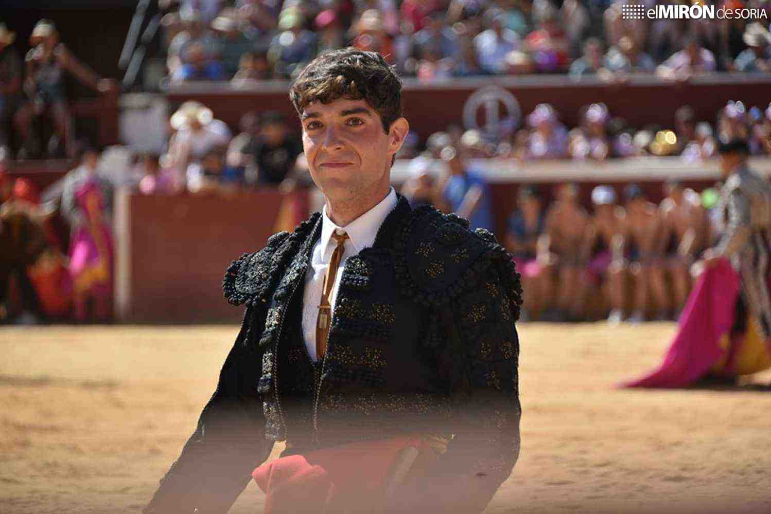La Peña Taurina Soriana premia al novillero David Espejón