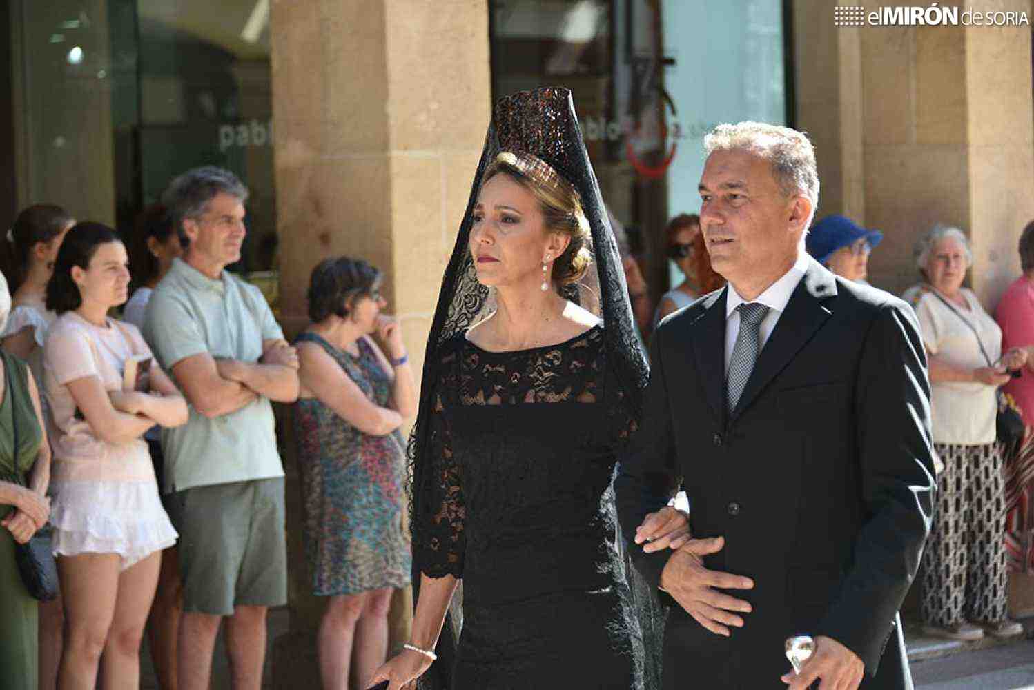 Catorce parejas voluntarias, el Martes a Escuela, para ser jurados de cuadrilla en 2027