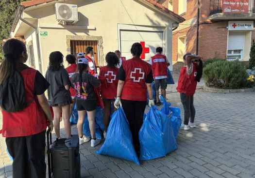 Cruz Roja Juventud impulsan economía circular en Ágreda con campaña 