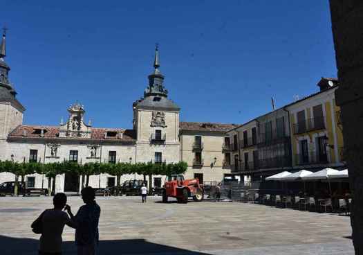 El Ayuntamiento de El Burgo oferta sus campamentos de verano 