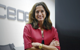ASOME inaugura su nueva etapa conociendo experienca profesional de Inés Juste