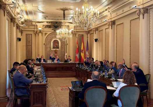 El PP recrimina al PSOE que no apoye moción para facilitar viviendas en pueblos