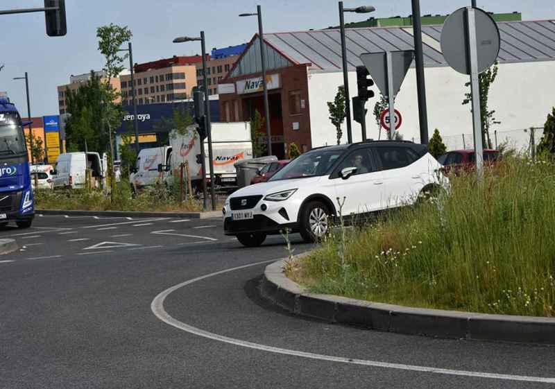 Así se debe circular por las rotondas, también en Soria