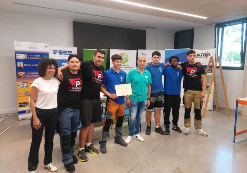 Saúl Valhermoso gana I Concurso Provincial de Jóvenes Instaladores