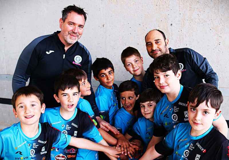 Los alevines y los benjamines del Sporting Río Duero regresan invictos de Astillero