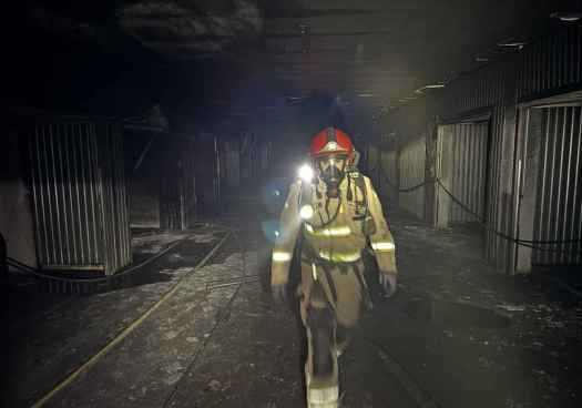 Cuatro personas trasladadas al hospital de Soria, afectadas por incendio en calle Merineros