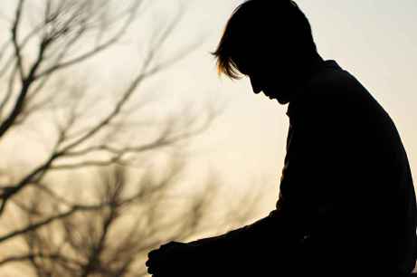 Charla en SOria sobre ‘"Suicidio en terapia: de la prevención al acompañamiento en el duelo"