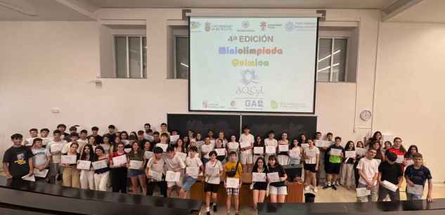 Alumna del IES Virgen del Espino gana fase provincial de Miniolimpiada de Química