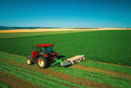El sector agrario registró 1.620 siniestros mortales en España entre 2010 y 2023