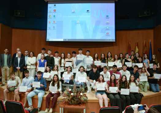 El Campus de Soria celebra entrega diplomas de Bachilleratos de Investigación/ Excelencia