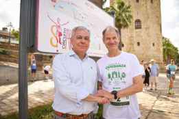 Sevilla rinde homenaje a Abel Antón, el mejor maratoniano español de la historia