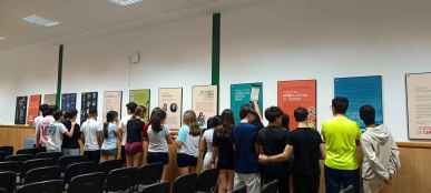 La exposición “Las chicas somos guerreras” acerca ciencia y tecnología a las jóvenes rurales