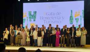 Hostal Doña Juana y Marino Robles, reconocidos en II Gala de Hostelería y Turismo de Castilla y León