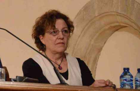 Antígona llora la pérdida de su presidenta, Pilar de la Viña