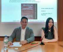 Dos profesores castellano leoneses presentan manual innovador de sintaxis del español