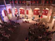 El claustro de San Agustin se rinde a Rocio Torío en 