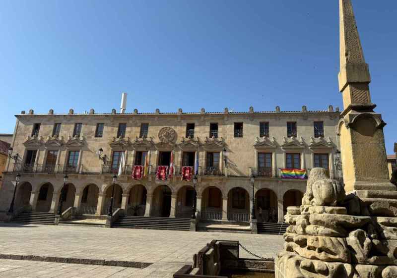 Con siete detenidos se salda registro de Ayuntamiento de Soria