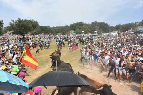 Salida de La Saca de las fiestas de San Juan 2026, en Sori
