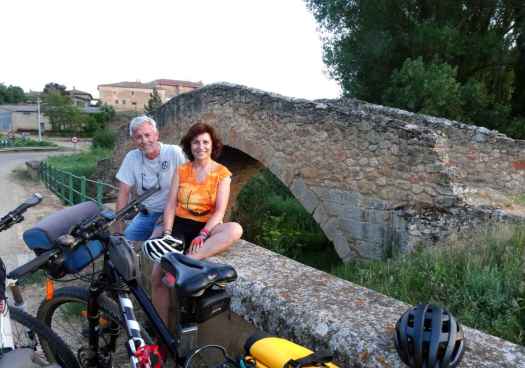 "La Historia en Bicicleta" descubre parte del desconocido arte románico rural de Soria  