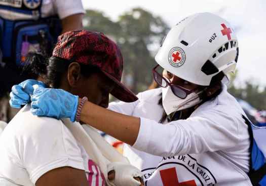 El Administrador diocesano pide oración y solidaridad con Venezuela