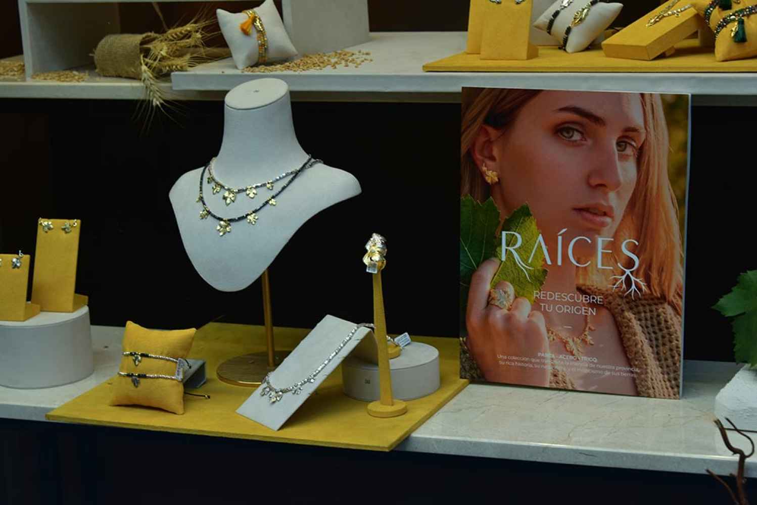 "Raíces", la última colección de Joyería Monreal