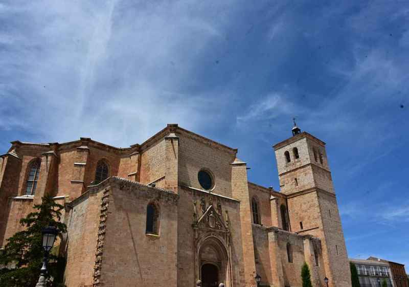 Cinco siglos para la colegiata de Santa María del Mercado, de Berlanga de Duero