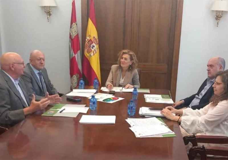 FSIE plantea prioridades en educación concertada a la nueva consejera de Educación