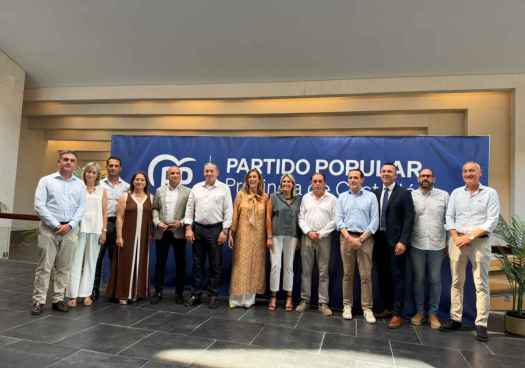 Serrano reivindica que "cuidar es fijar población" en II Foro de Diputaciones del PP