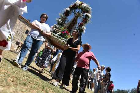 Almarza y San Andrés de Soria celebran la romería de los Santos Nuevos