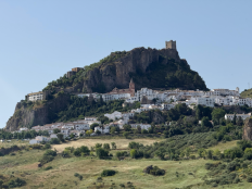 Los Pueblos Más Bonitos de España premian a quien vive verano en sus 126 municipios 