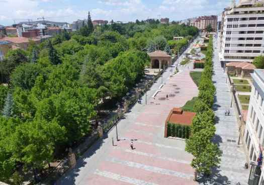 Menor atropellado por furgoneta en paseo del Espolón, en Soria