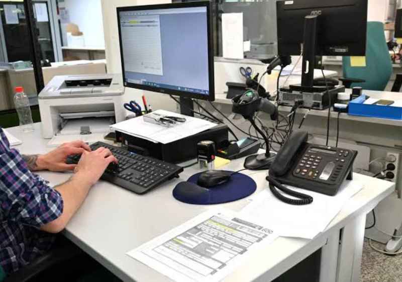 La Junta convocará antes de agosto 381 plazas fijas de funcionarios