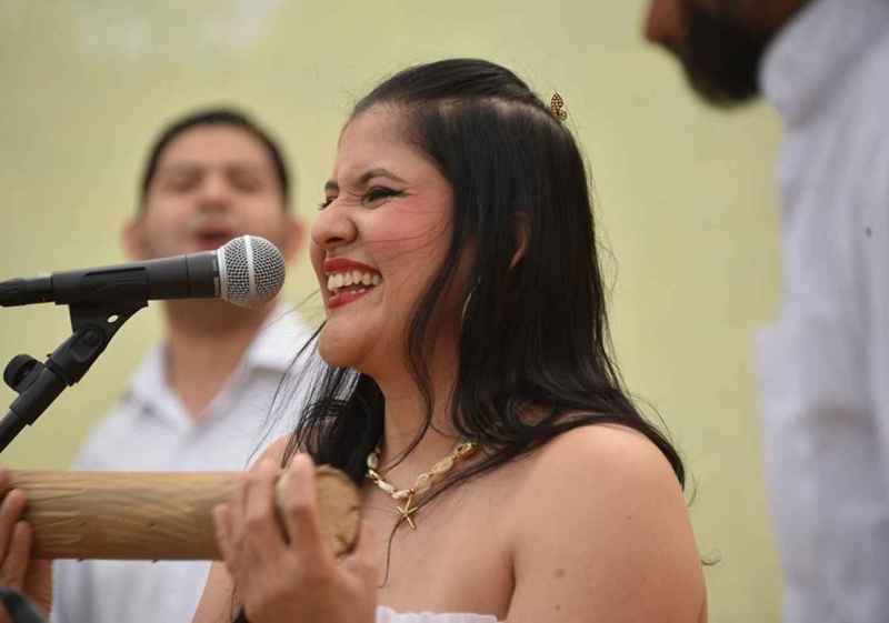 Remanso acerca al barrio de Santa Bárbara de Soria la riqueza musical del Pacífico colombiano 